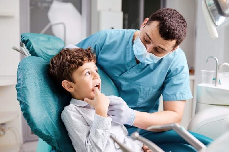 3 Alasan Memeriksakan Gigi Anak Ke Dokter Gigi Anak