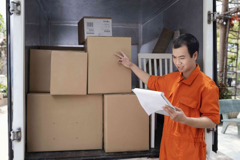 5 Keuntungan Menggunakan Pengiriman Logistik Makassar untuk Bisnis Online